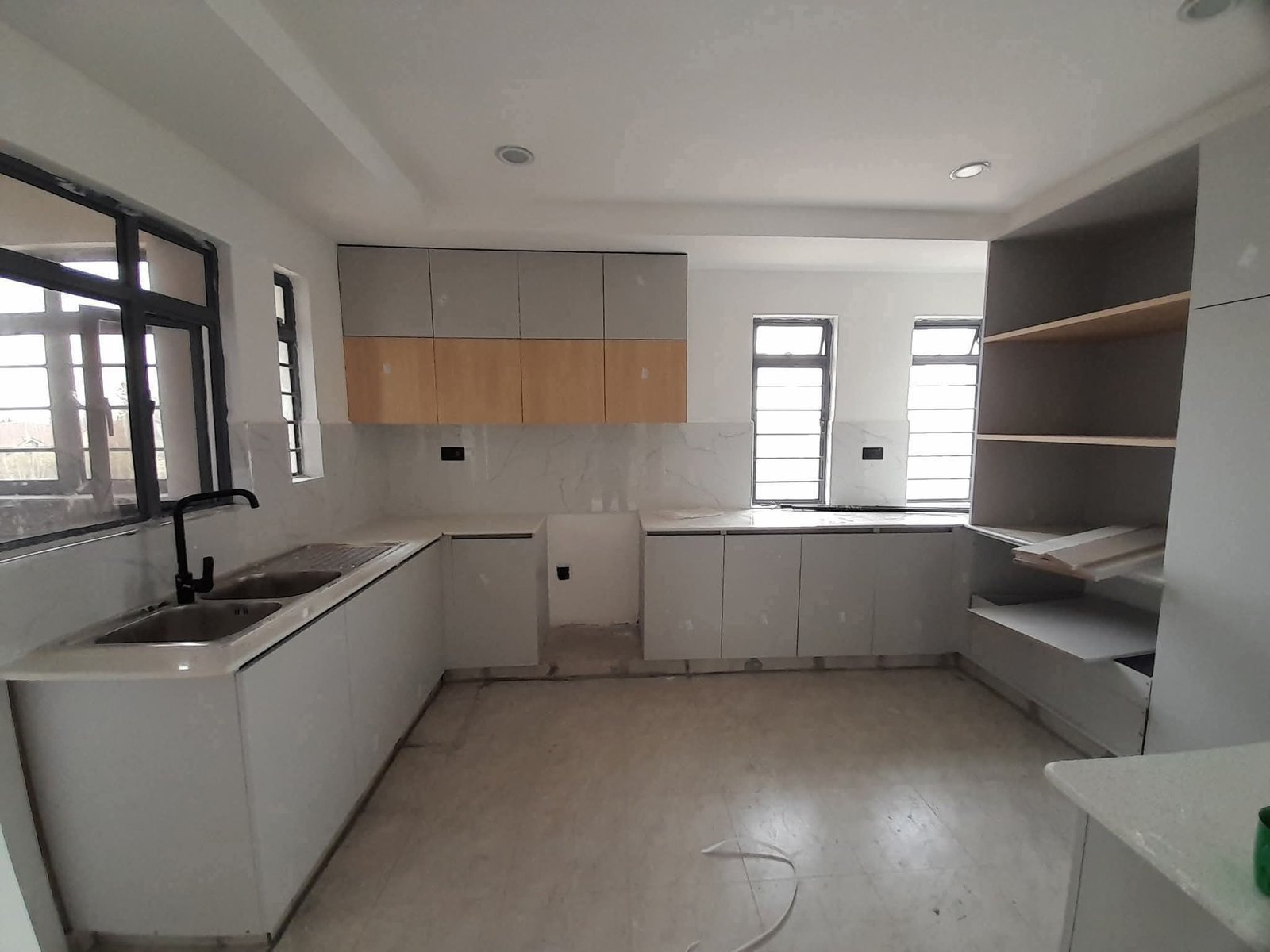 3 Bedroom House for Rent in Syokimau – All Ensuite + DSQ
