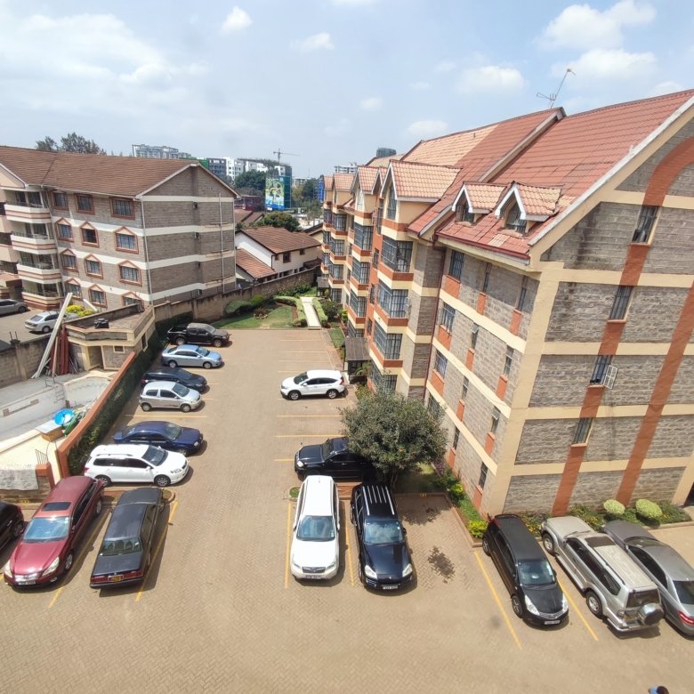3 Bedroom Penthouse for Rent in Lavington