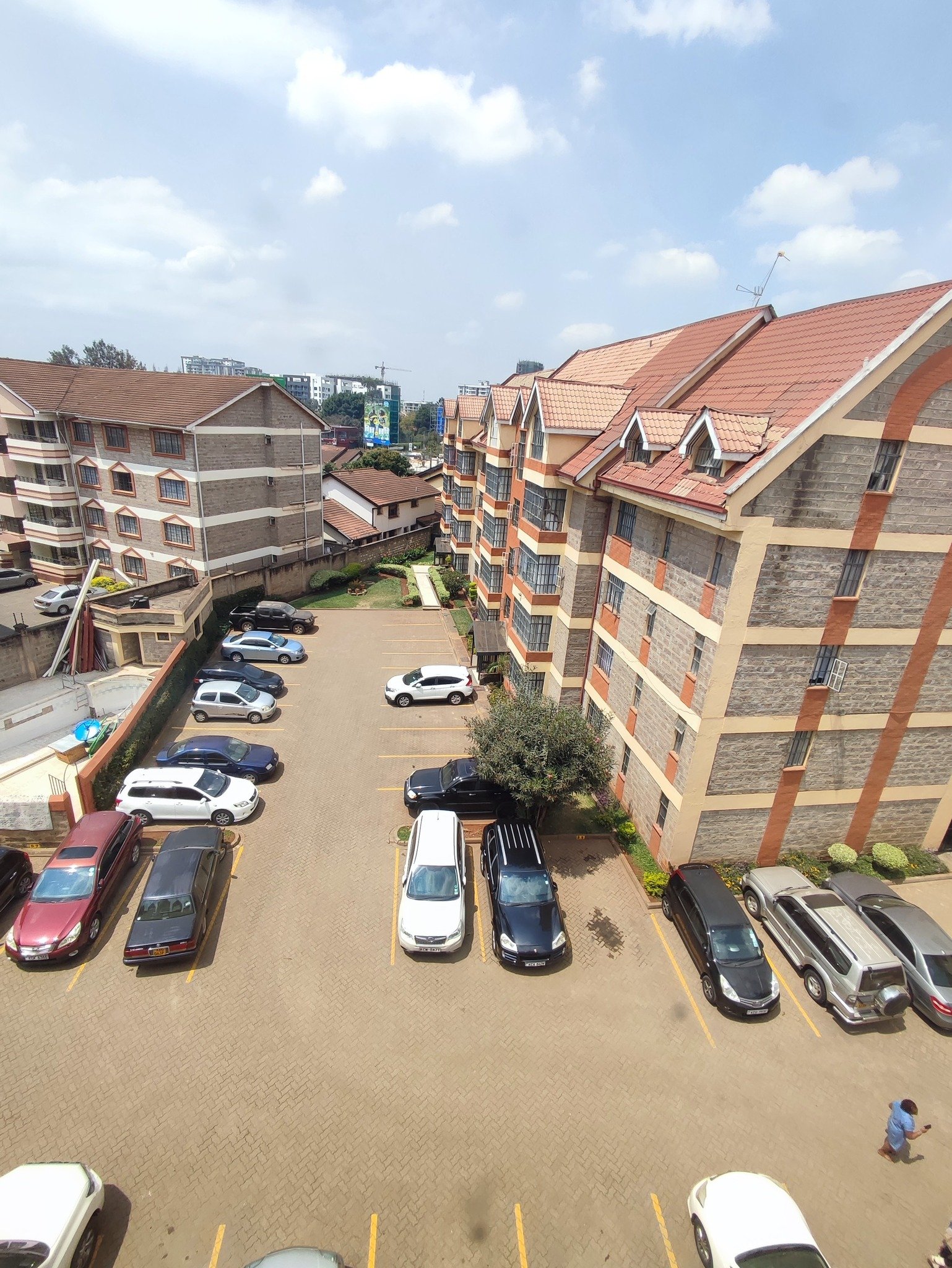 3 Bedroom Penthouse for Rent in Lavington
