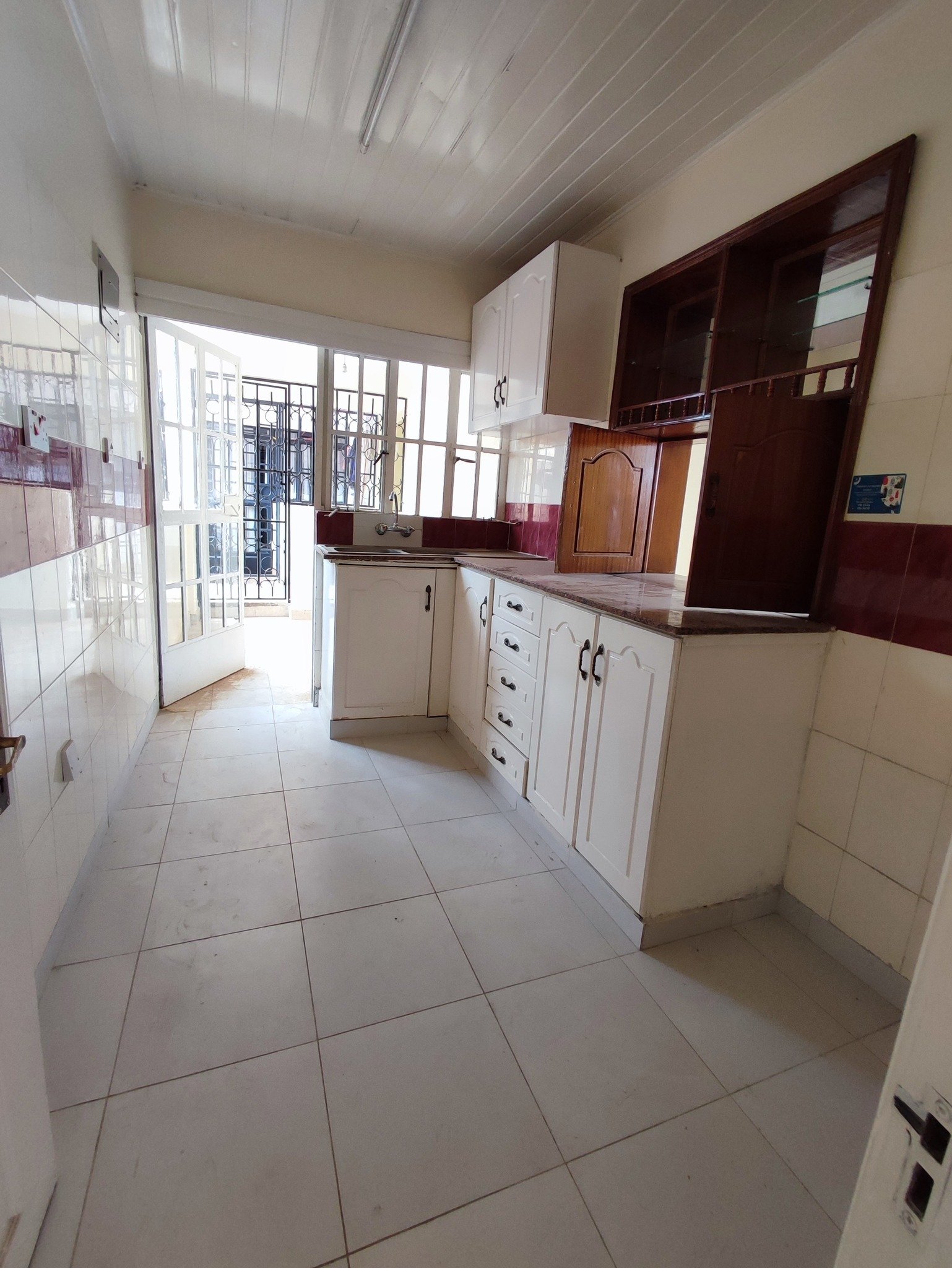 3 Bedroom Penthouse for Rent in Lavington
