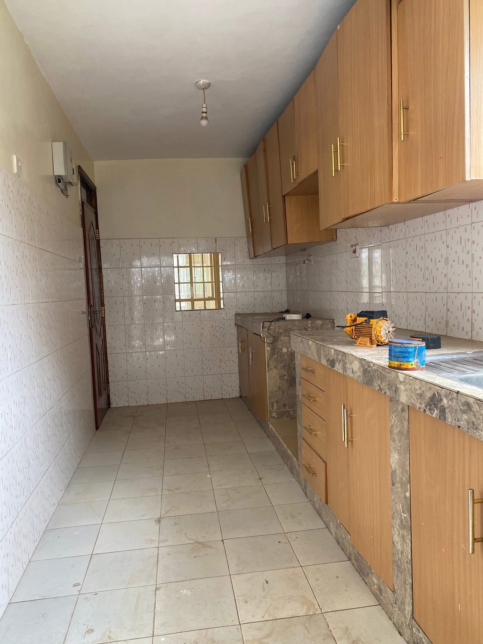 4 Bedroom Mansion with SQ To Let Ruai Bypass
