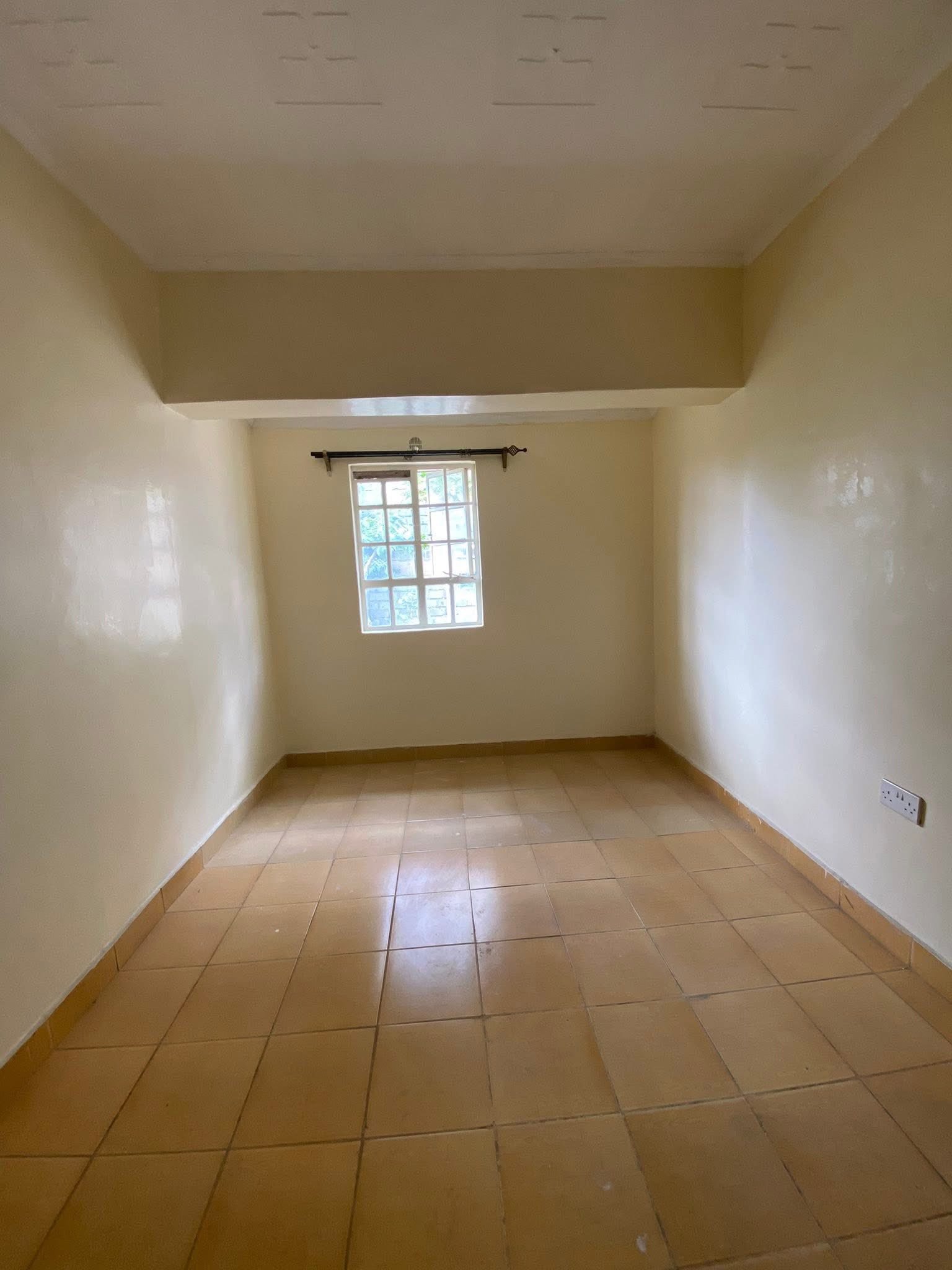 4 Bedroom Mansion with SQ To Let Ruai Bypass