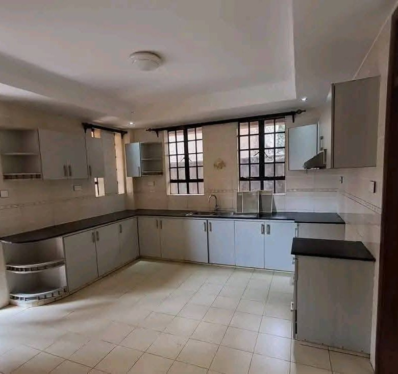 4 Bedroom Townhouse for Rent in Syokimau Estate