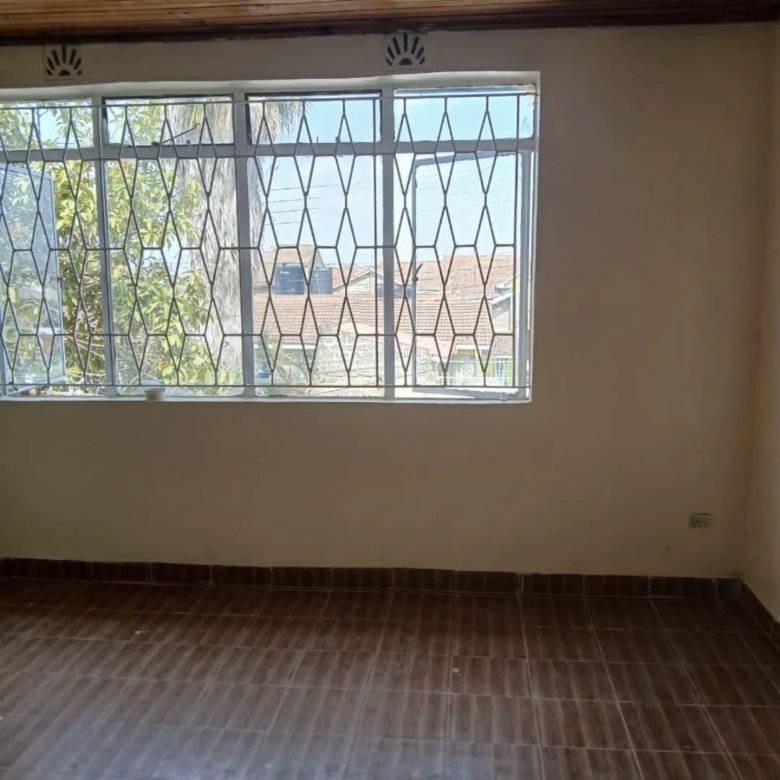 4 Bedroom with DSQ To Let in Donholm