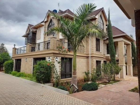 5 Bedroom House for Rent in Syokimau with DSQ