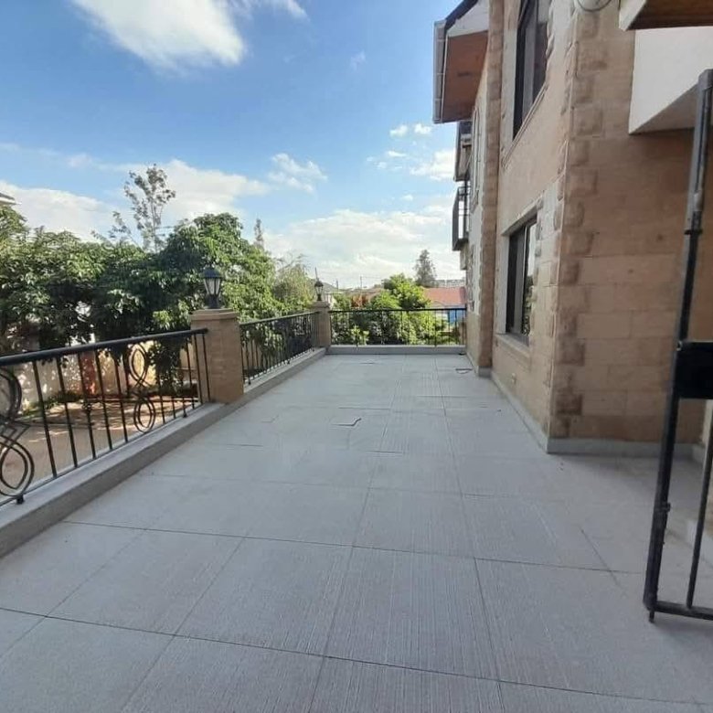 5 Bedroom House for Rent in Syokimau with DSQ