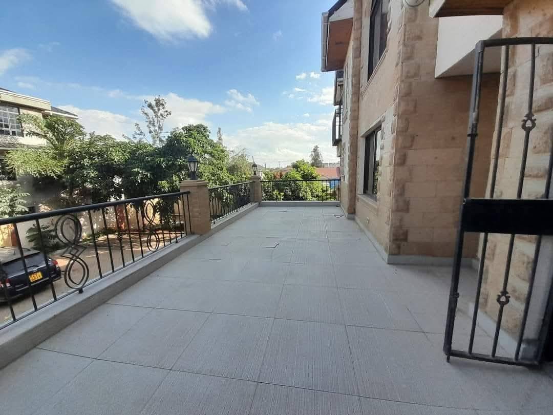 5 Bedroom House for Rent in Syokimau with DSQ
