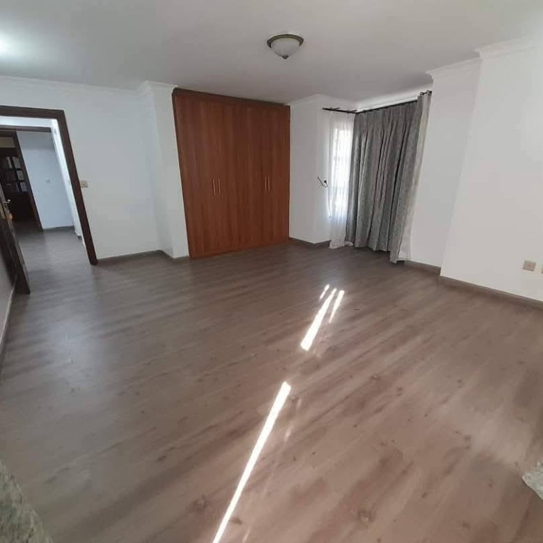 5 Bedroom House for Rent in Syokimau with DSQ