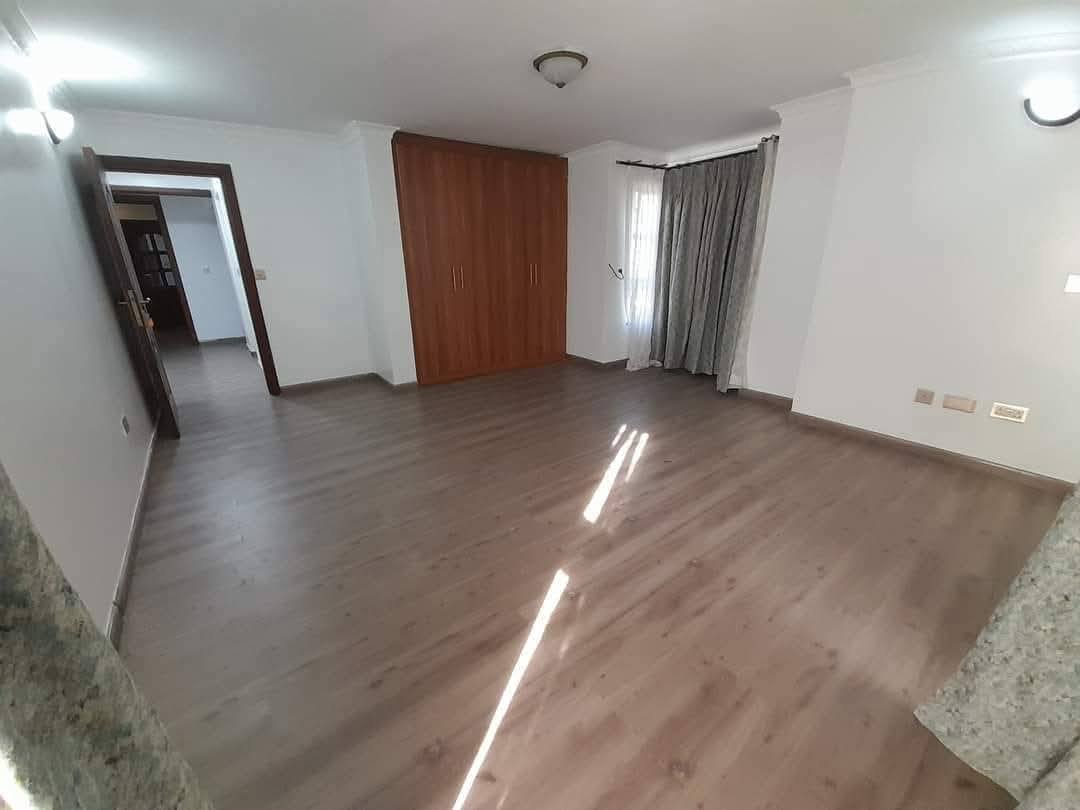 5 Bedroom House for Rent in Syokimau with DSQ