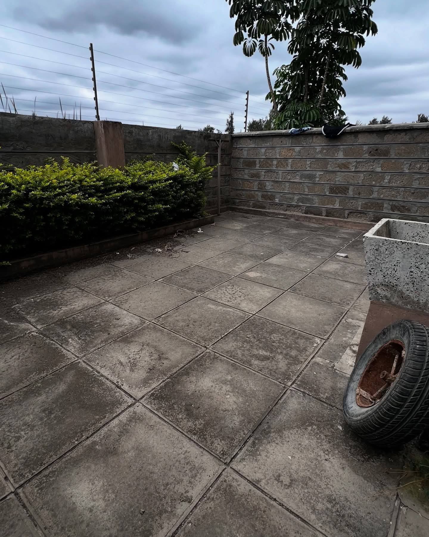 5 Bedroom House for Rent in Syokimau with DSQ