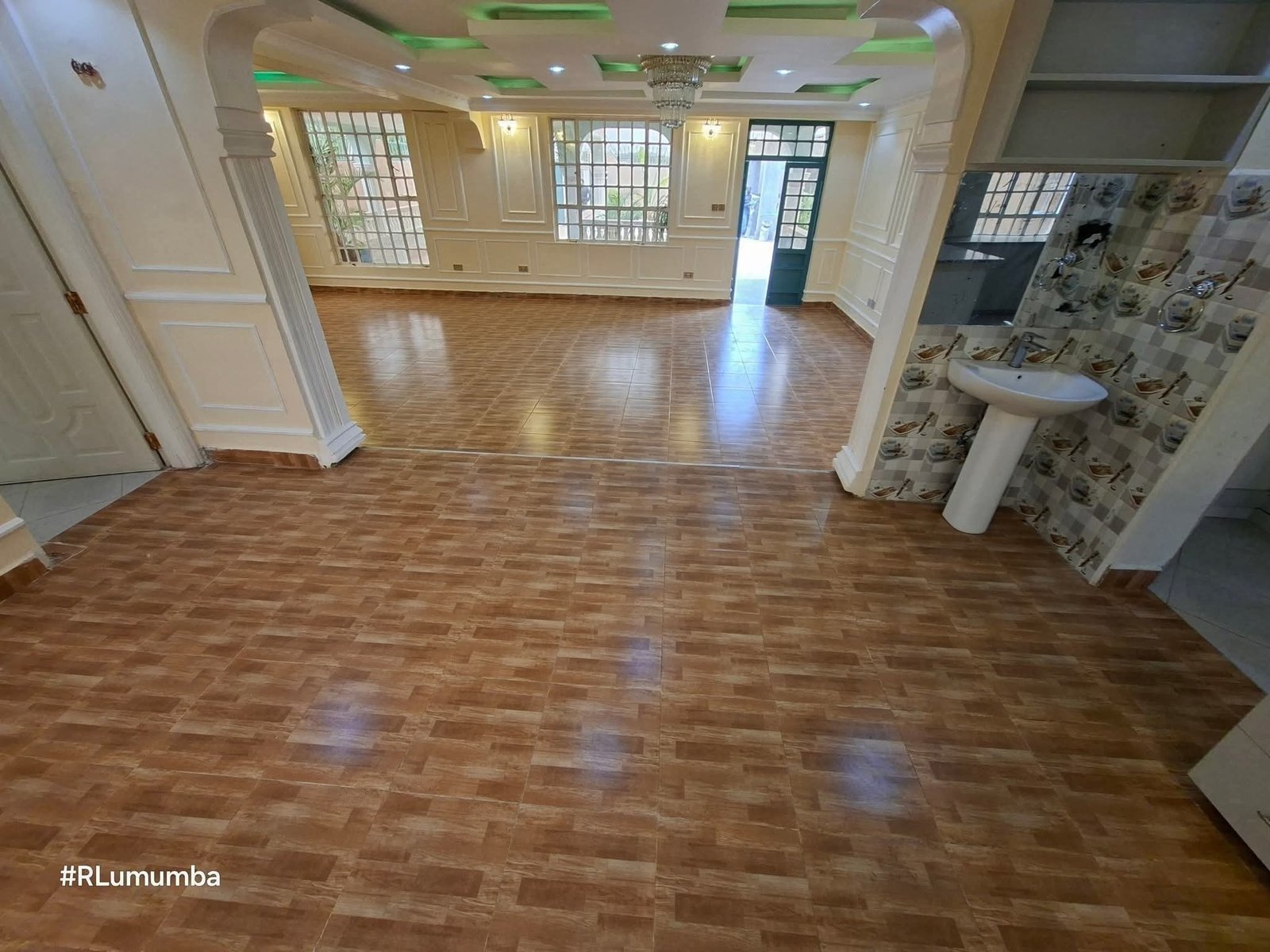 6 Bedroom All En-suite Maisonette for Rent in Kitengela