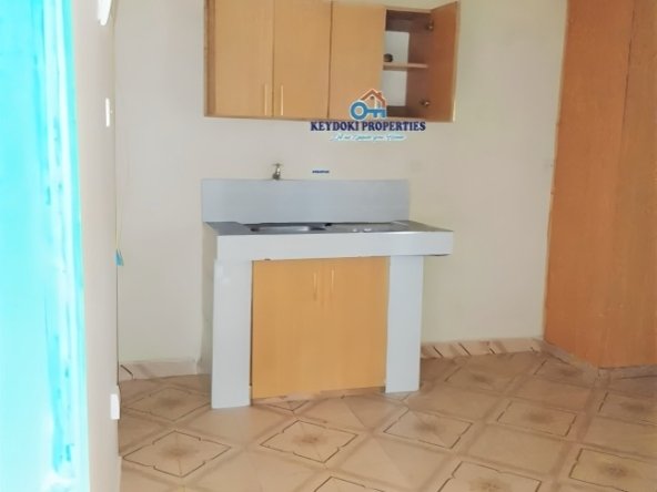 Bedsitter To Let in Kasarani Garage