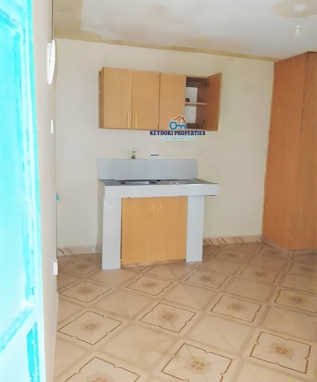 Bedsitter To Let in Kasarani Garage