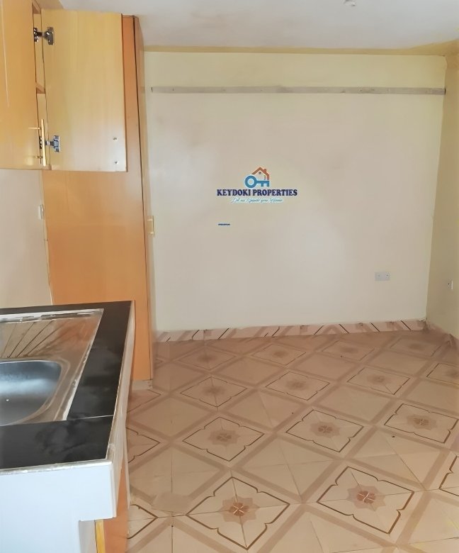 Bedsitter To Let in Kasarani Garage