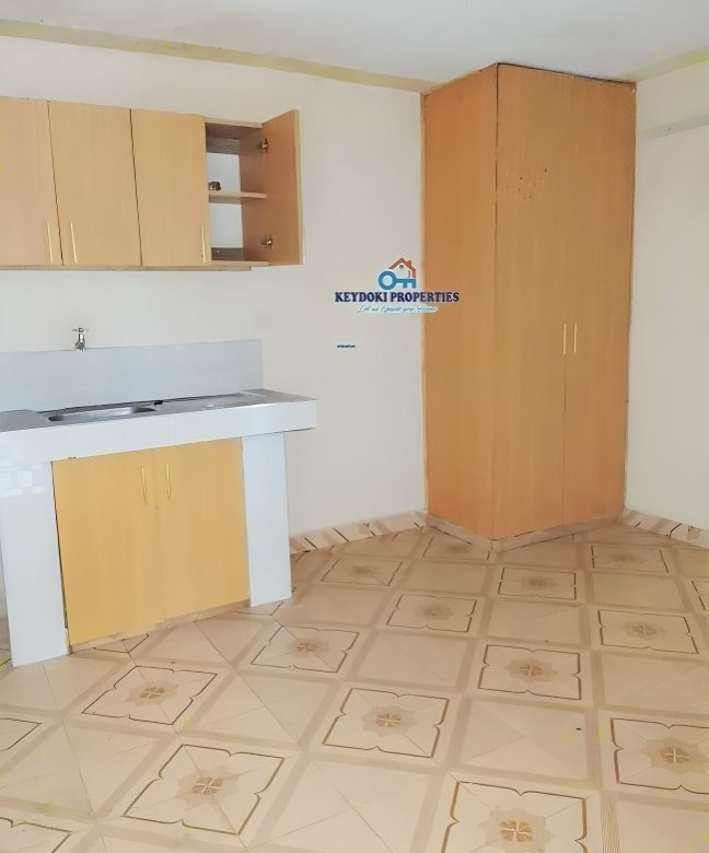 Bedsitter To Let in Kasarani Garage