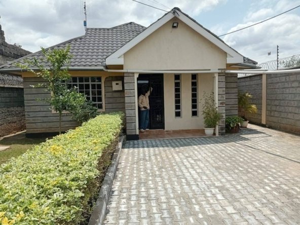 Modern 3-Bedroom House + DSQ for Rent in Kitengela