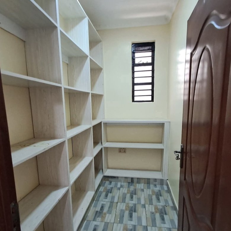 Spacious 4-Bedroom All En-suite House for Rent Syokimau