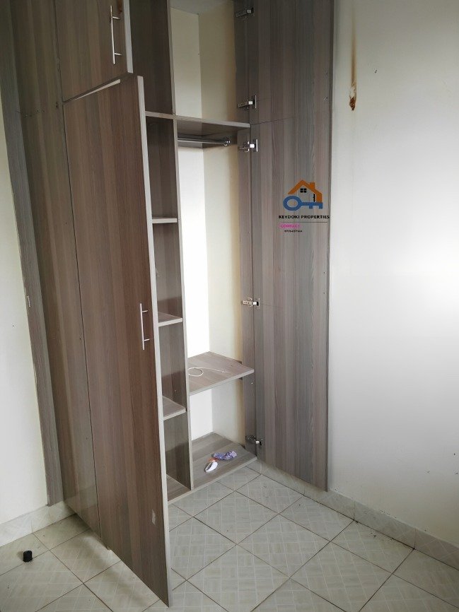 1 Bedroom Apartment To Let in Chokaa