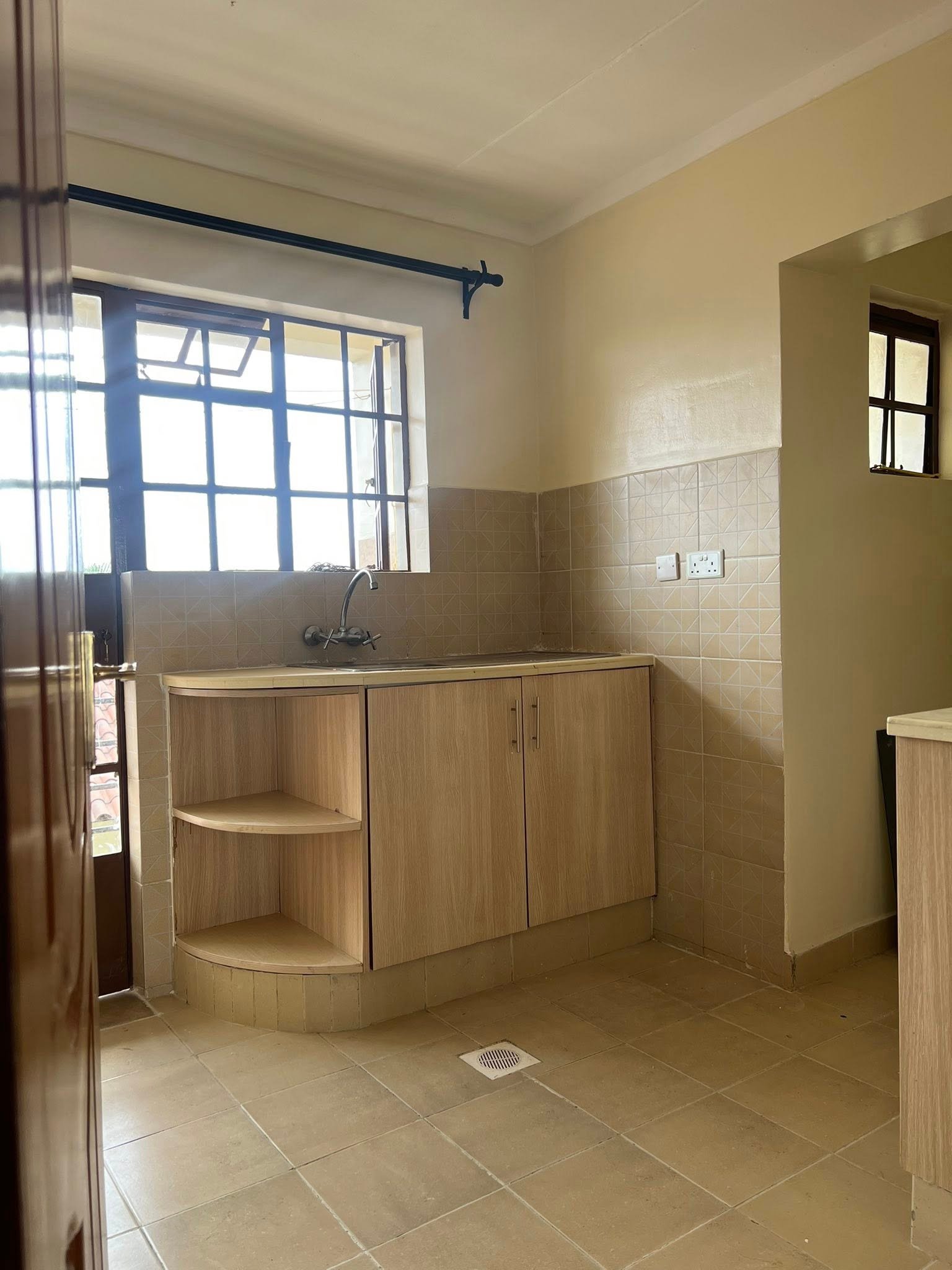 2 Bedroom Apartment To Let - Utawala Airways
