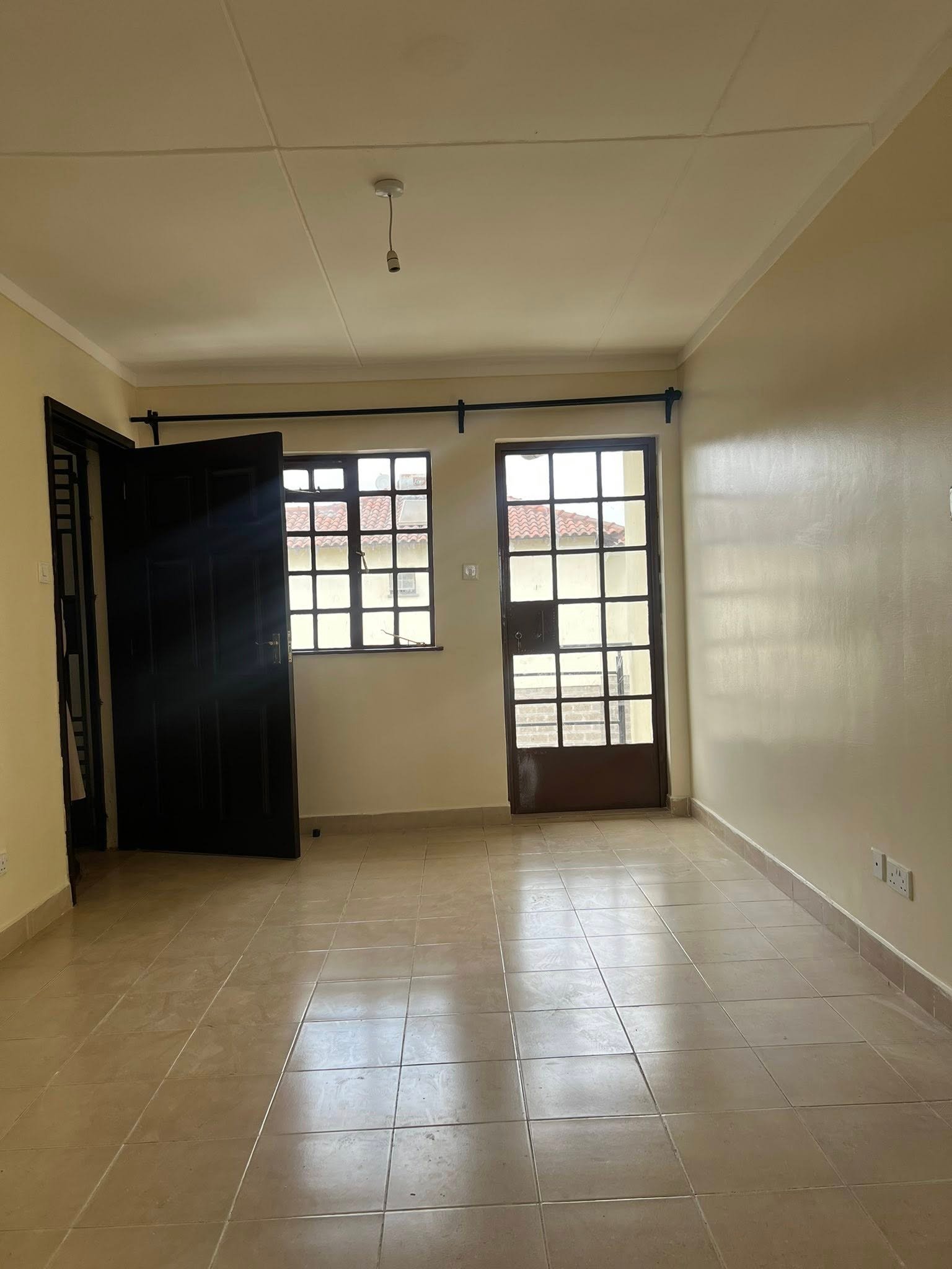 2 Bedroom Apartment To Let - Utawala Airways