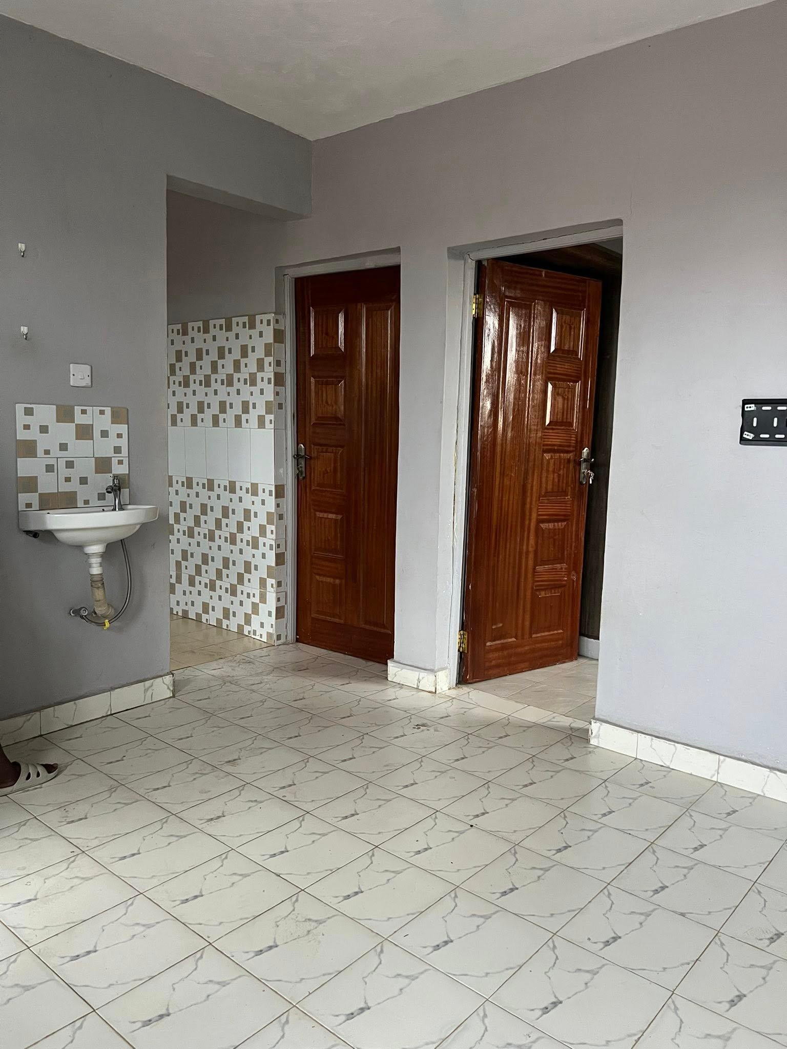 2 Bedroom Master Ensuite Apartment To Let Utawala Kincar