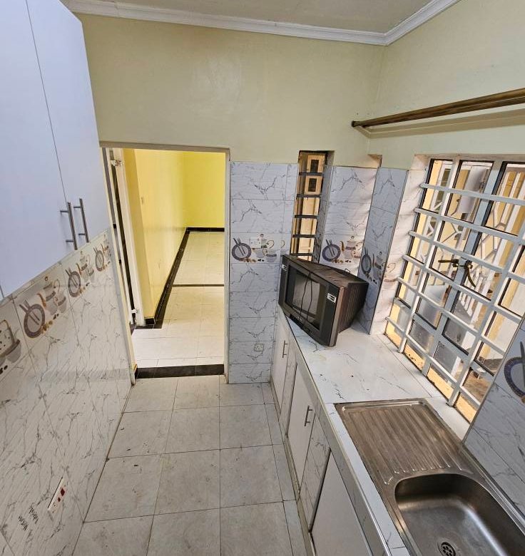 2 Bedroom Own Compound House To Let in Kirigiti Riabai