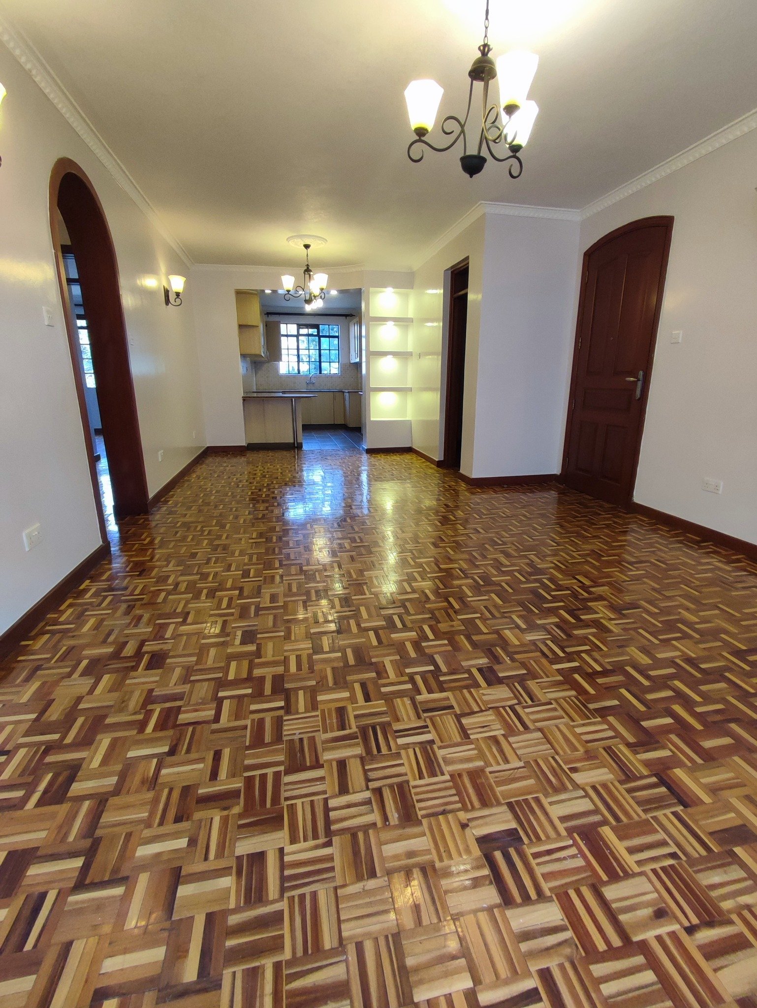 2 Bedroom + SQ Apartment for Rent in Lavington