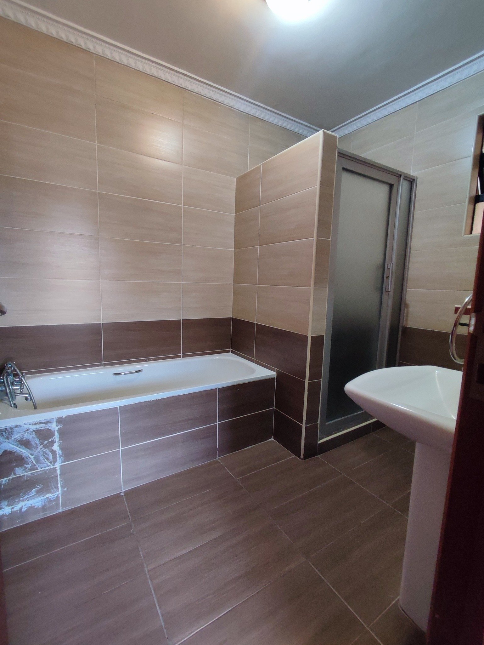 2 Bedroom + SQ Apartment for Rent in Lavington