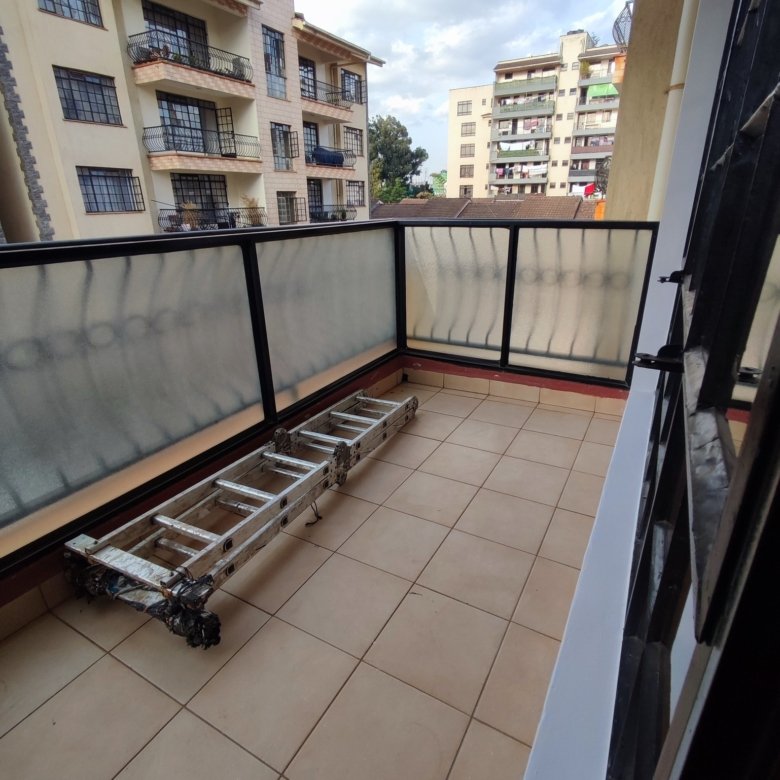 2 Bedroom + SQ Apartment for Rent in Lavington