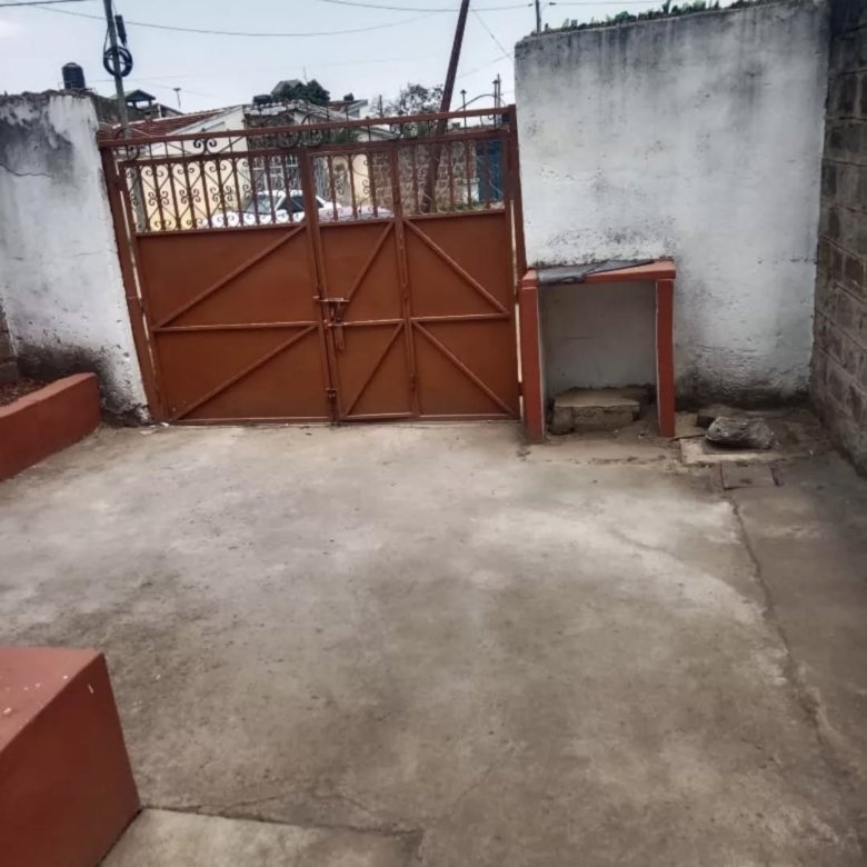 3 Bedroom Mansion To Let – Buruburu