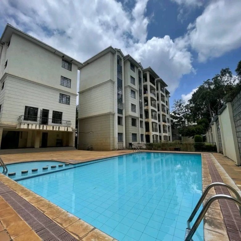 3 Bedroom + SQ Apartment for Rent in Lavington