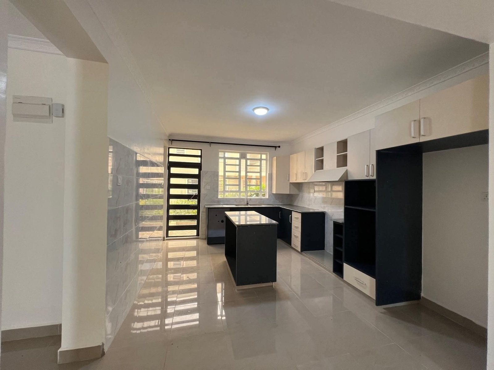 4-Bedroom All Ensuite House + DSQ for Rent in Kitengela