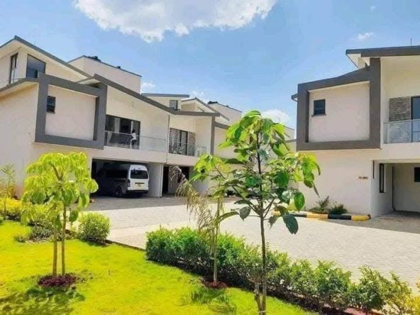 4-Bedroom All Ensuite Townhouse + DSQ for Rent - Syokimau