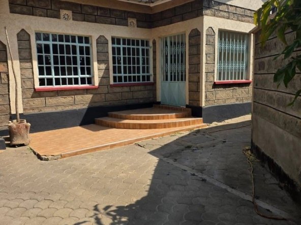 4 Bedroom Bungalow To Let - Utawala Shooters