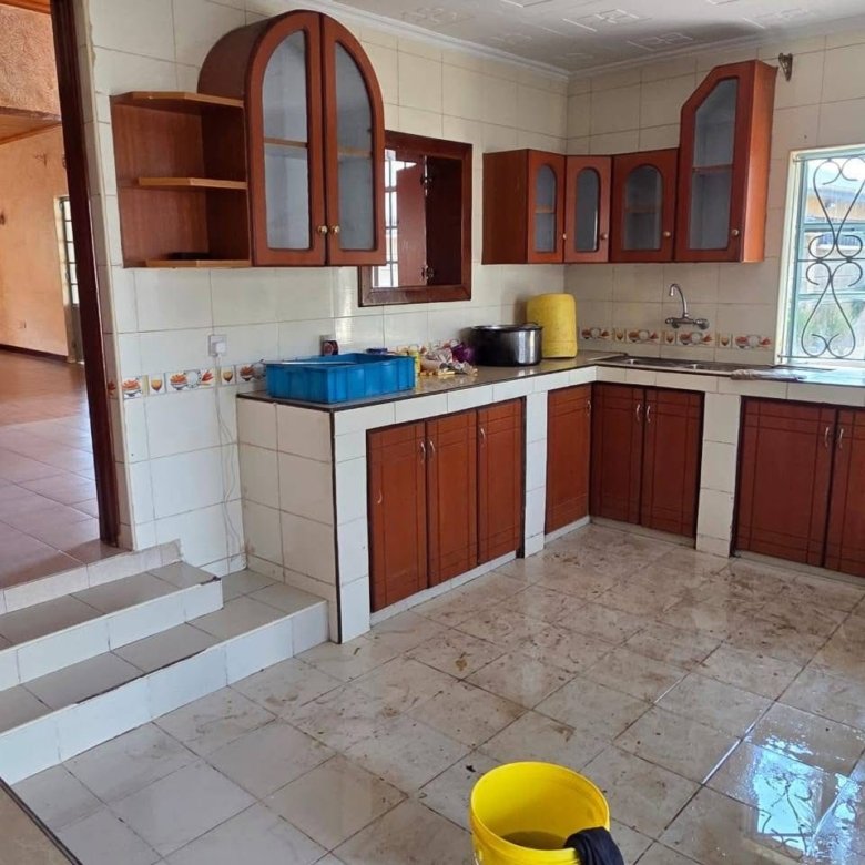4 Bedroom Bungalow To Let - Utawala Shooters