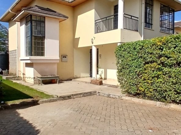 4-Bedroom House for Rent in Kitengela with SQ