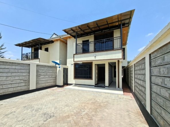 4-Bedroom House with DSQ for Rent in Syokimau