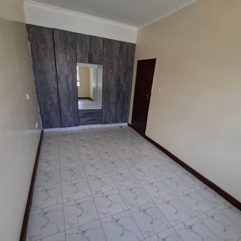 4-Bedroom House with DSQ for Rent in Syokimau