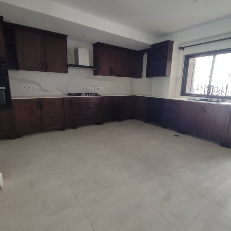 4-Bedroom Penthouse for Rent in Kileleshwa