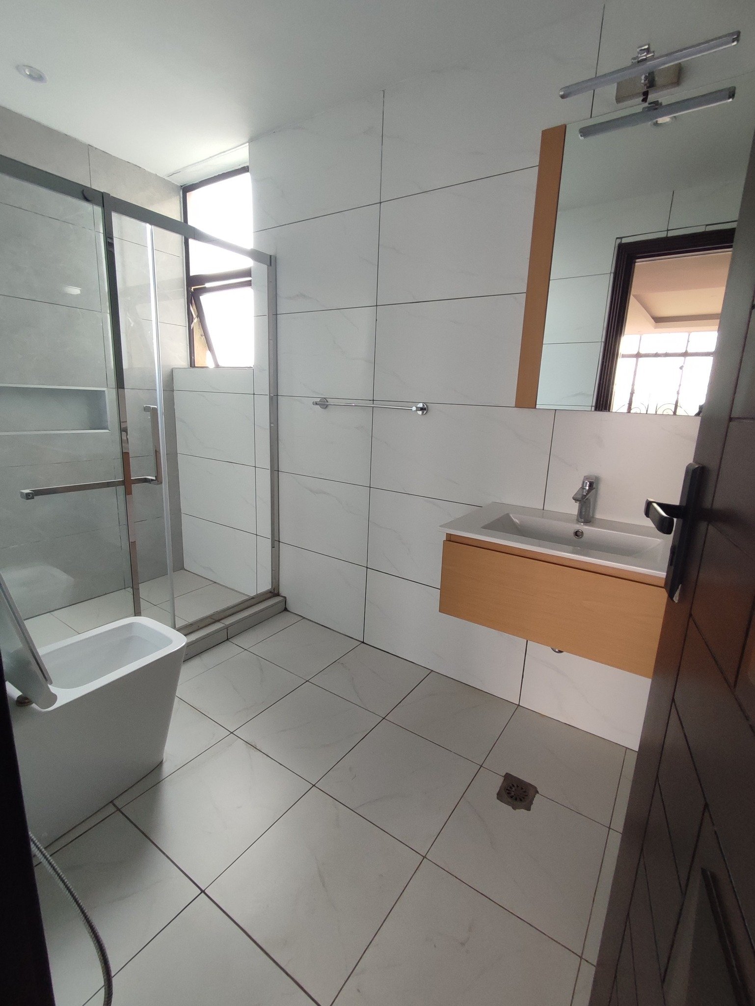 4-Bedroom Penthouse for Rent in Kileleshwa
