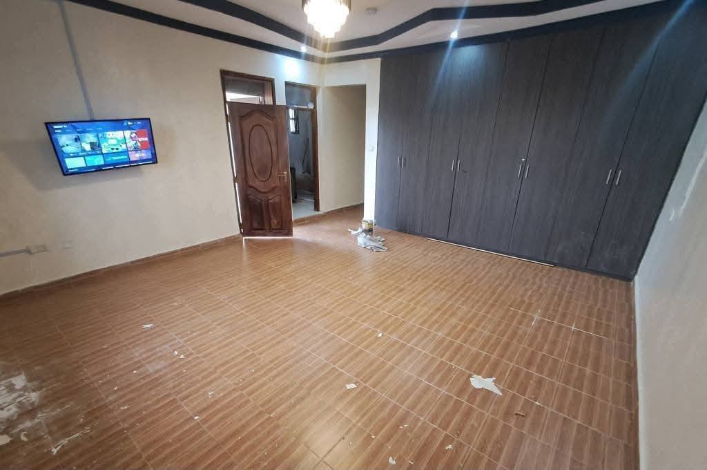 5-Bedroom House with DSQ for Rent in Syokimau Quarry Road