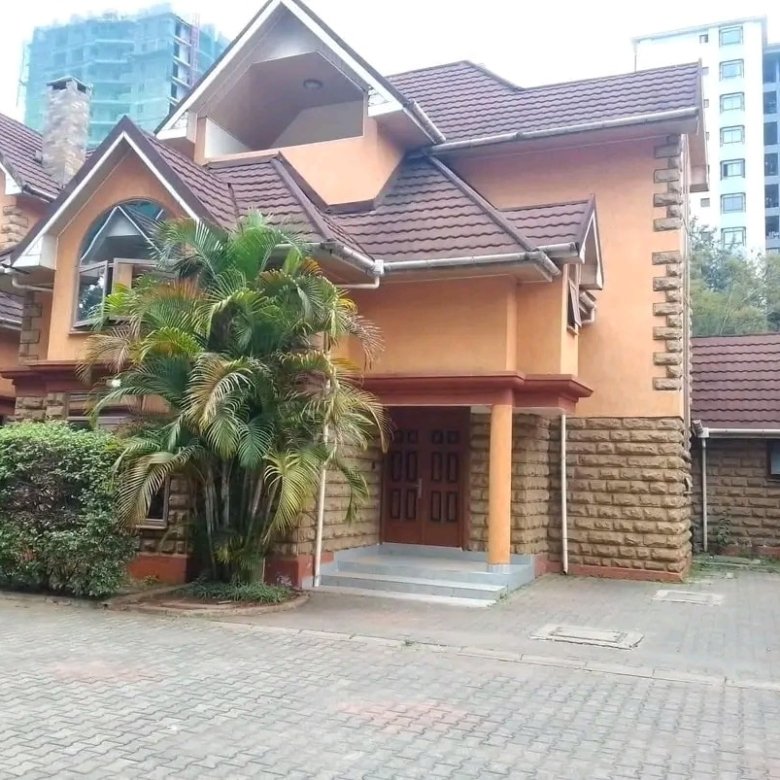 5-Bedroom + SQ House for Rent in Lavington