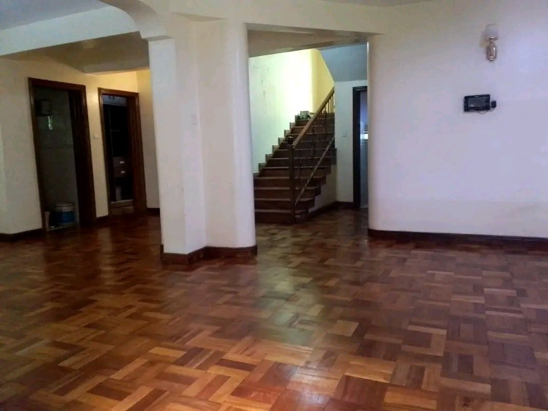 5-Bedroom + SQ House for Rent in Lavington
