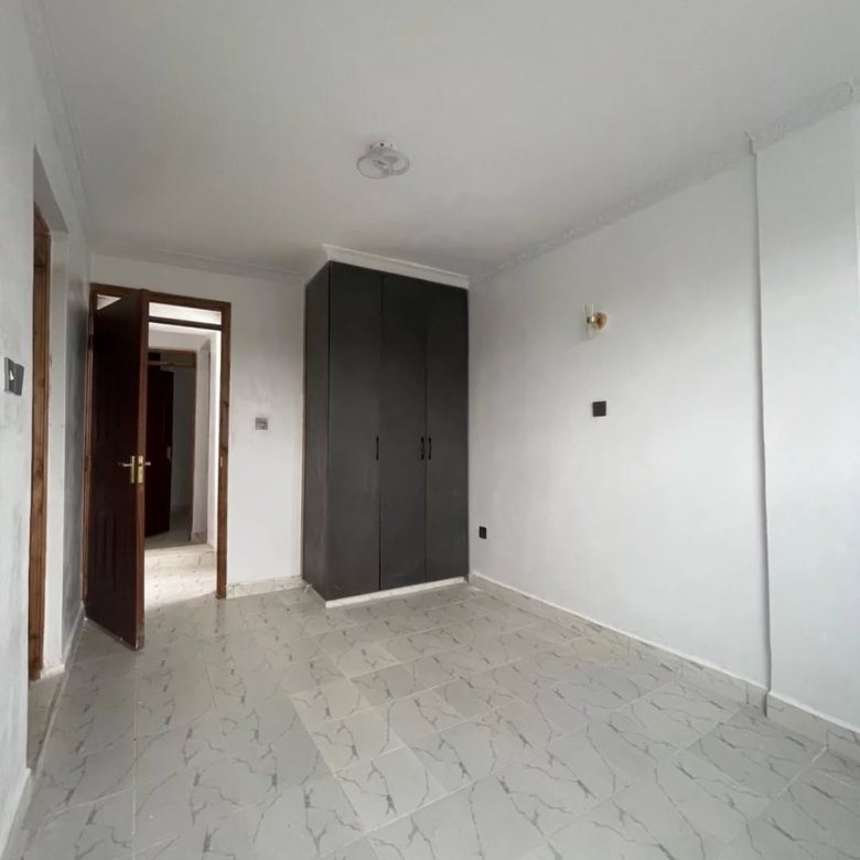 Modern 1 & 2 Bedrooms To Let in Donholm