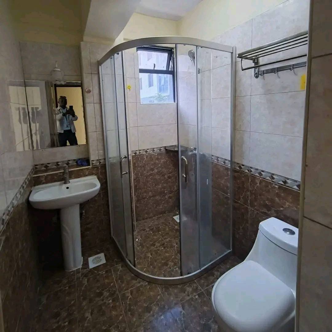 Modern 2-Bedroom Master En-suite Apartment – Kileleshwa
