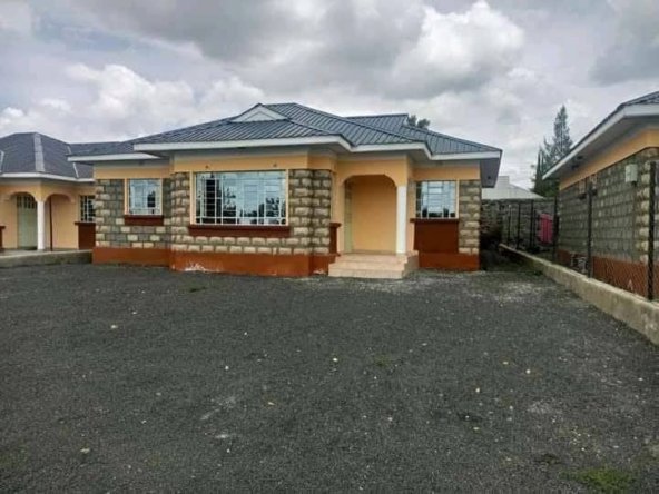 Newly Built 3-Bedroom Bungalow to Let in Kitengela