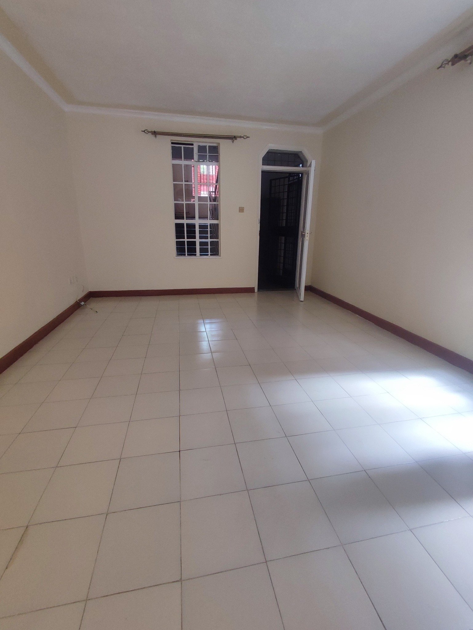 Spacious 1-Bedroom Apartment for Rent in Kileleshwa