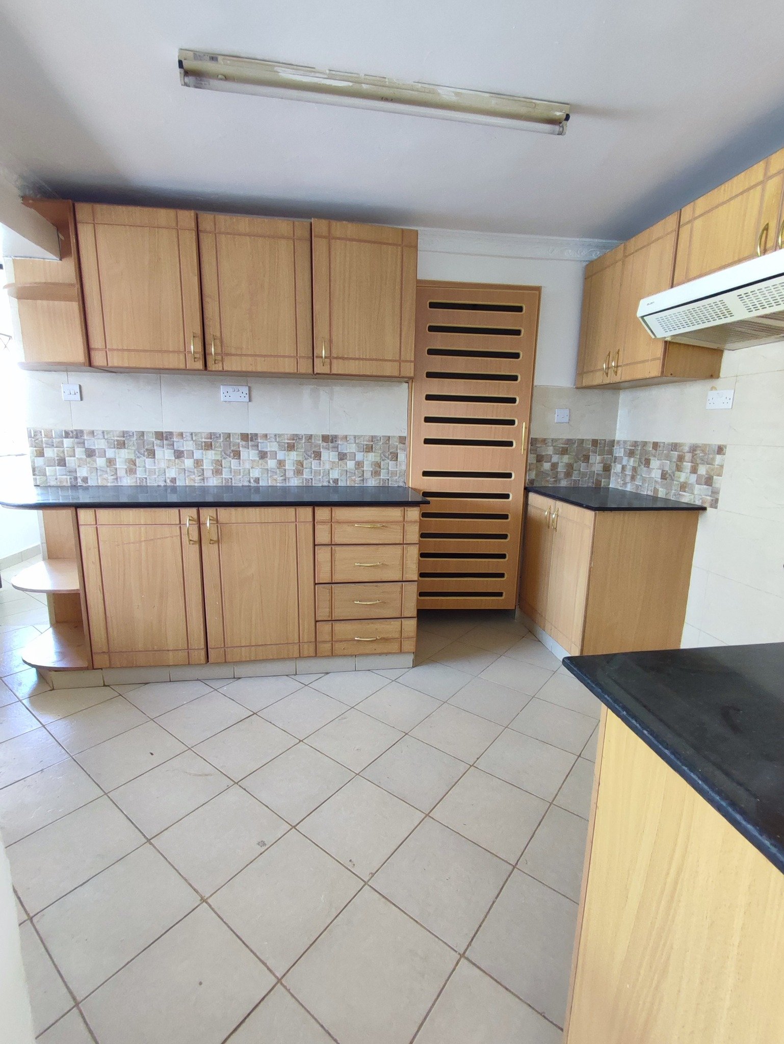 Spacious 3-Bedroom + SQ Apartment for Rent – Kileleshwa