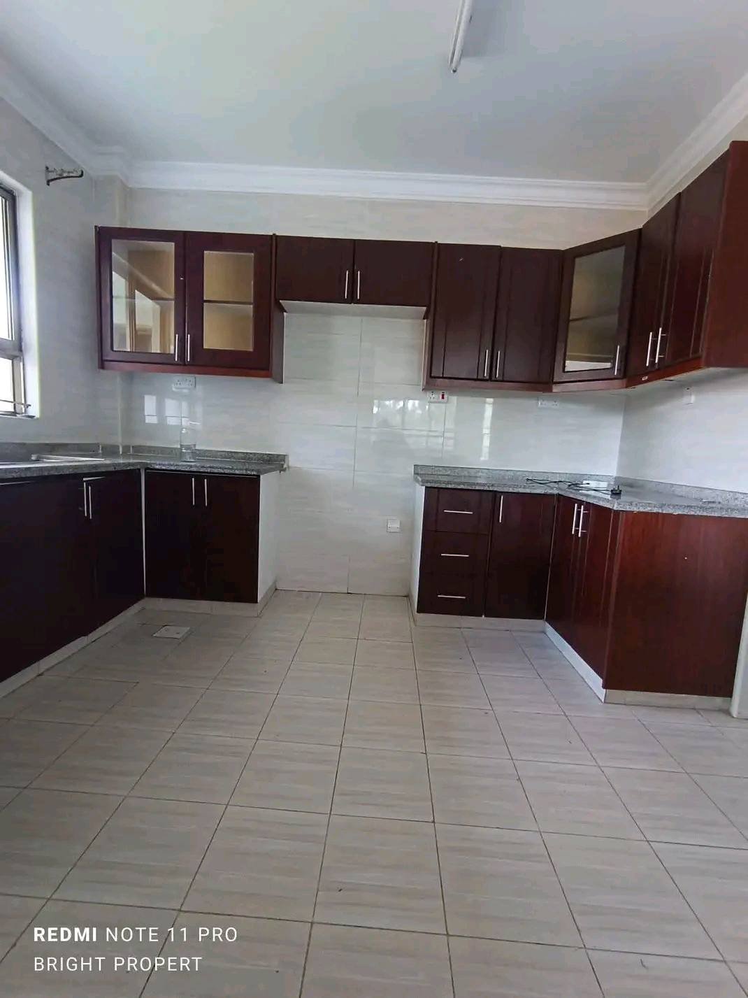 2-Bedroom Master Ensuite Apartment for Rent – Lavington Valley
