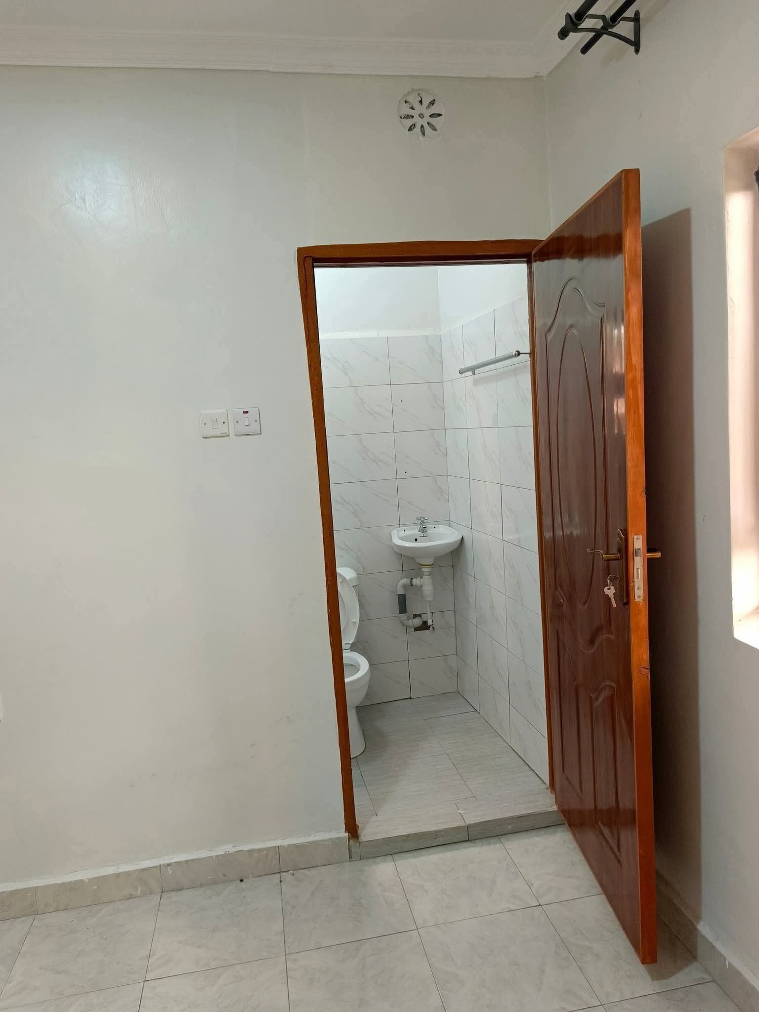 3 Bedroom Bungalow To Let – Ngong Vet